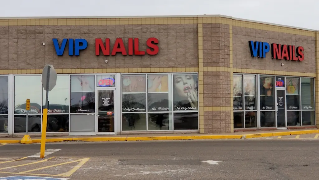 VIP NAILS — Nail salon in Eau Claire